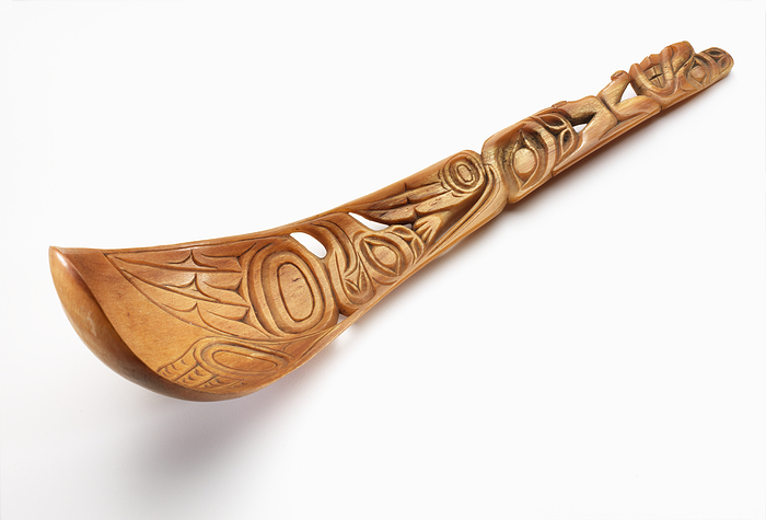 plecki_spoon with bear raven and eagle designs.jpg